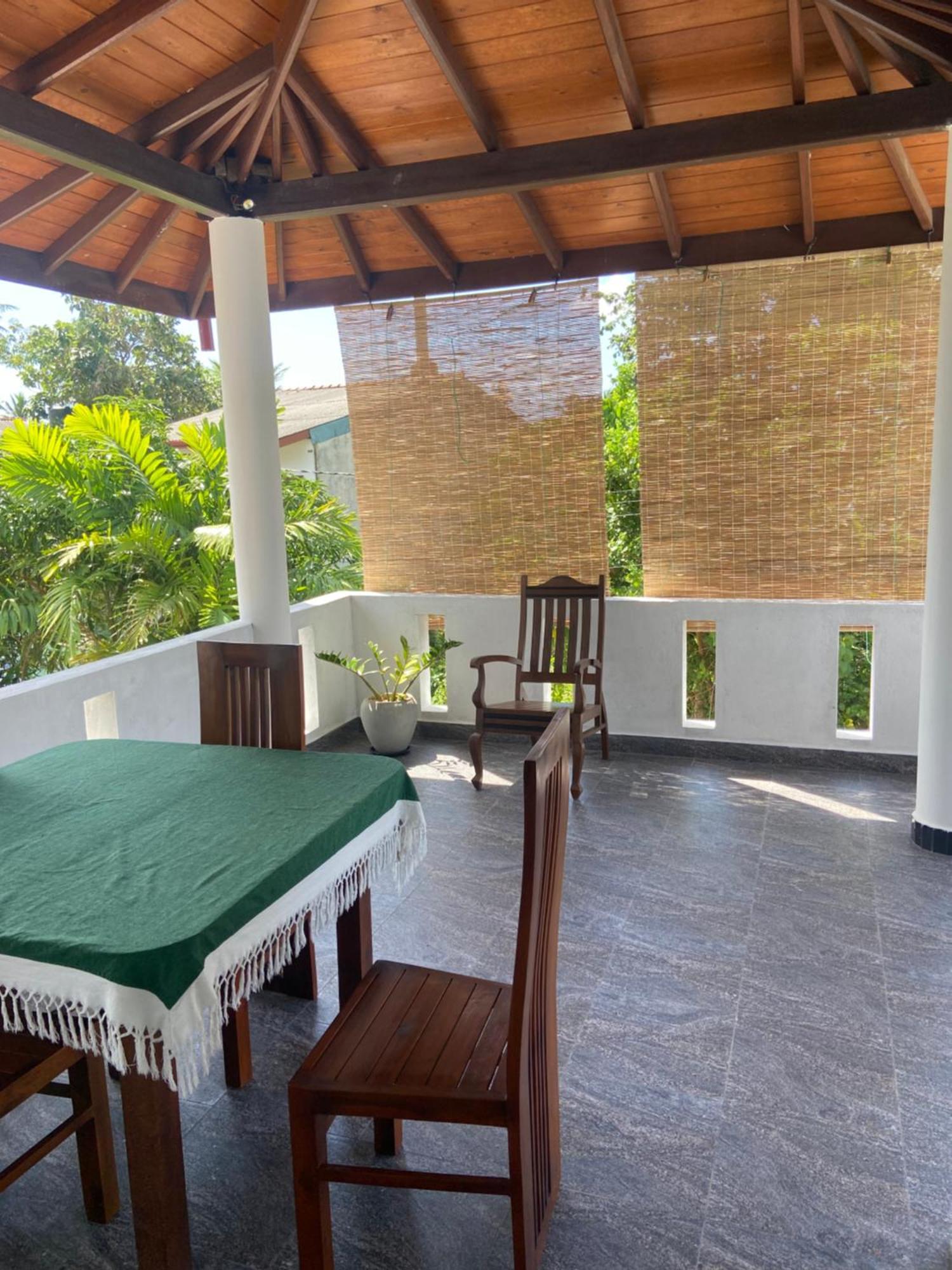 Mirissa Gold Rush Villa Екстер'єр фото